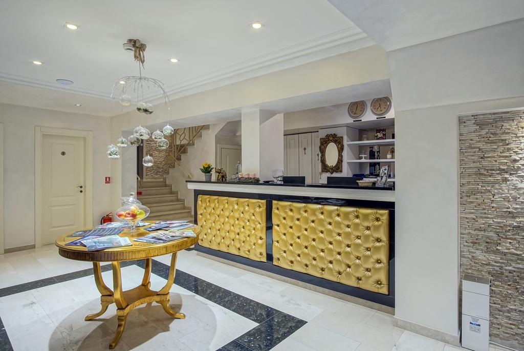 Old Town Boutique 4* Bukarest